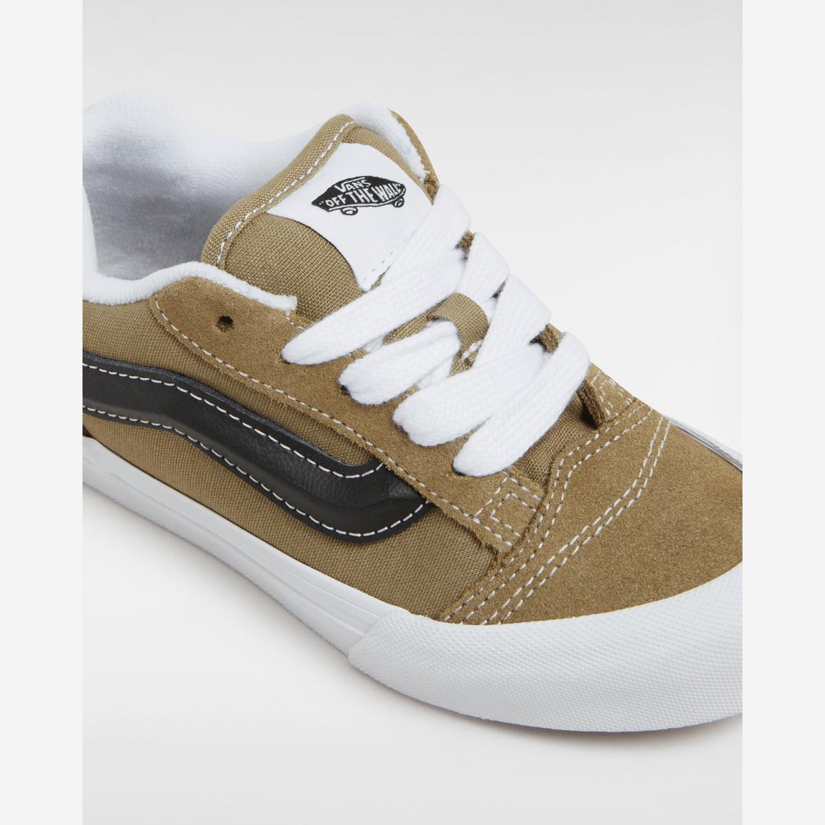 product/2/0/2025_10_vans_vn000cyubiq_3.jpg