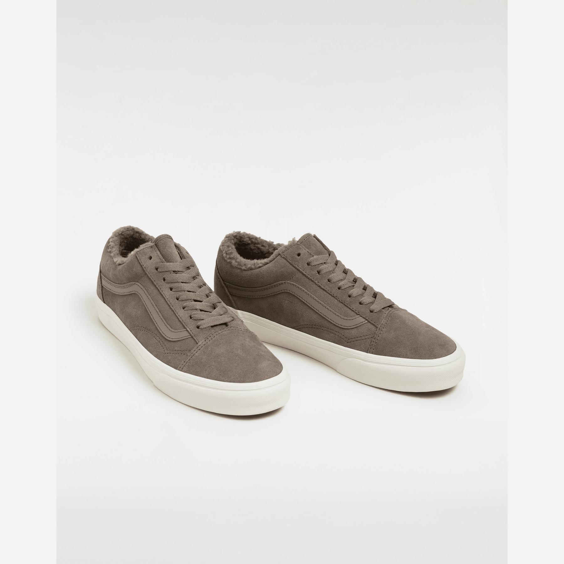 product/2/0/2025_10_vans_vn0a2z42bgf_1.jpg
