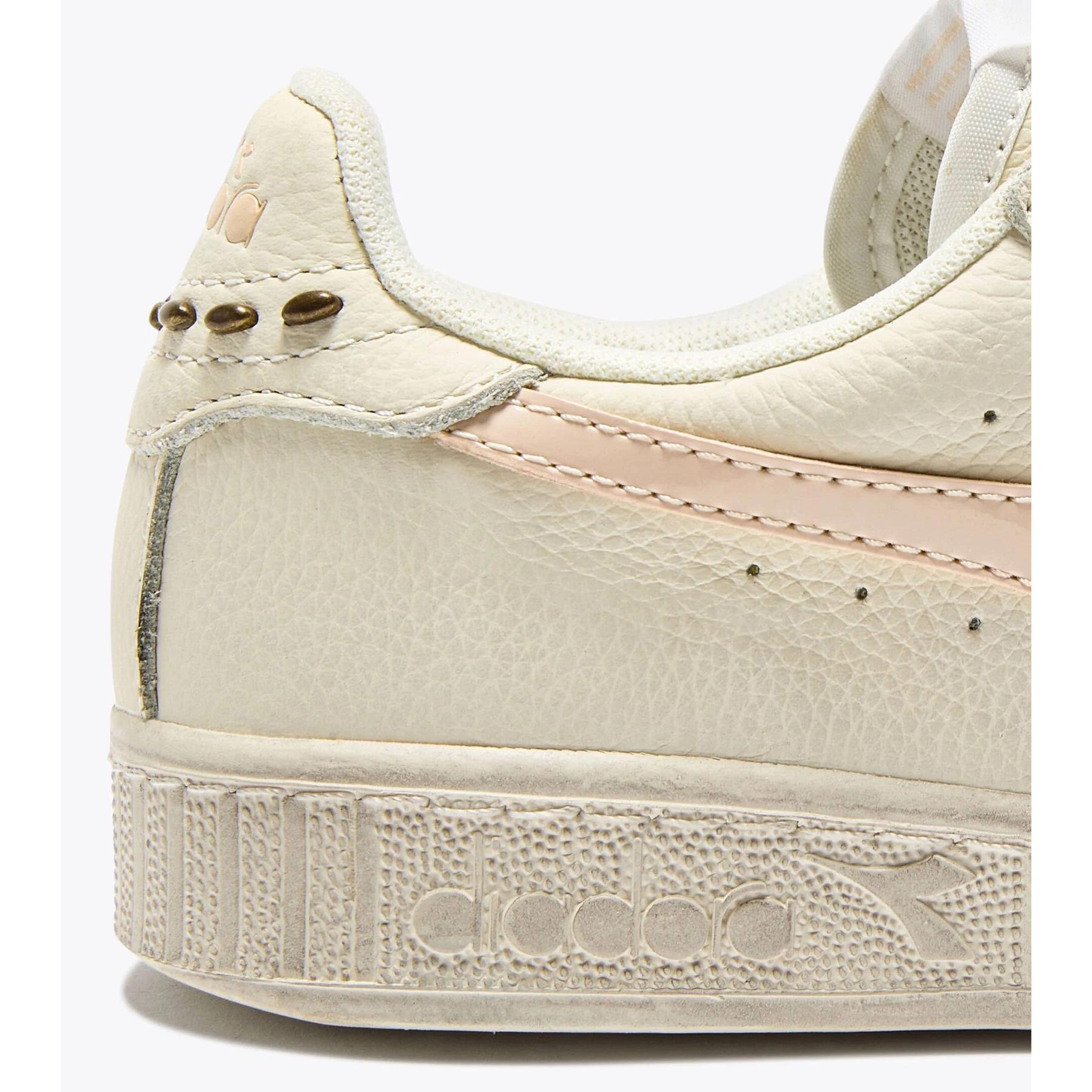product/d/i/diadora-501-182170-25163-sheer-bliss-5.jpg