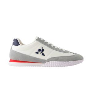 2410688-scarpe-da-basket-le-coq-sportif-veloce-bianco-ottico-blu-vestito